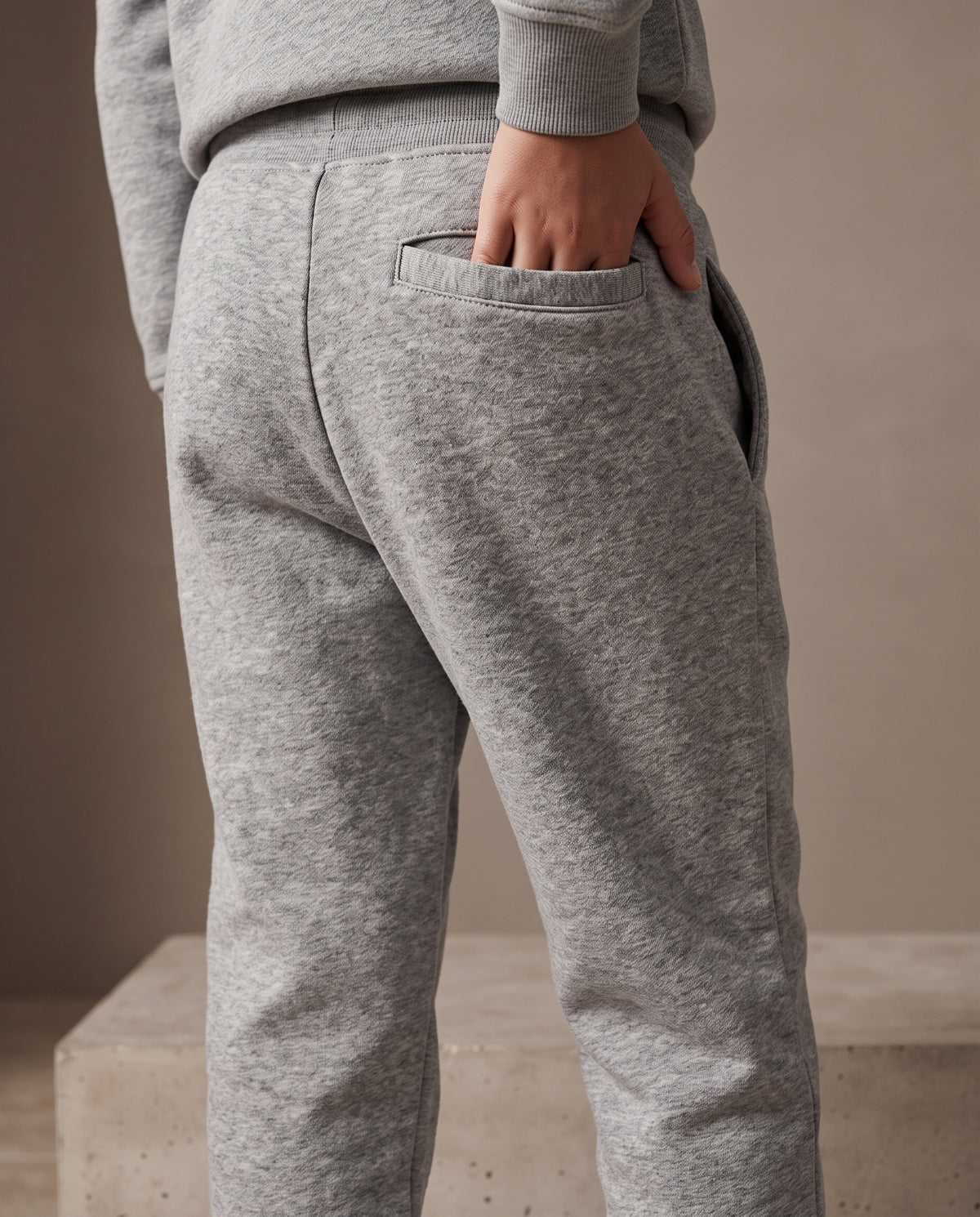 Jogging enfant en coton bio 300 g – confort au quotidien
