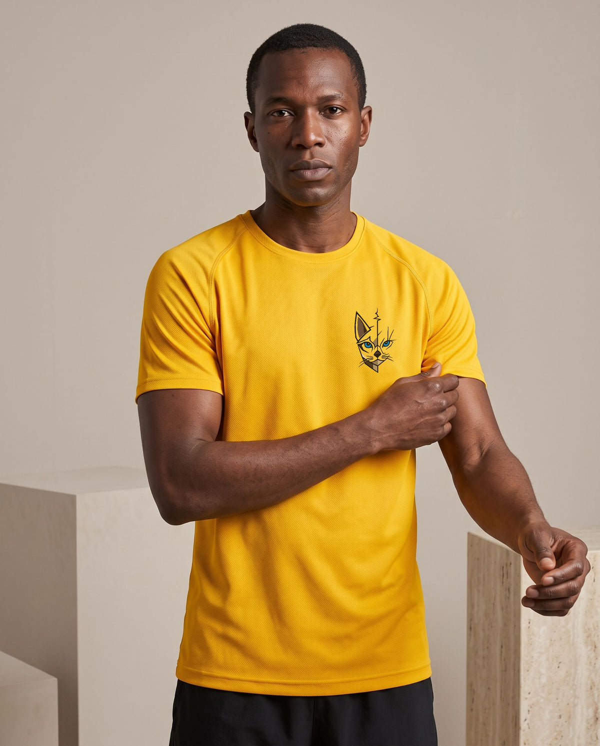 T-shirt de sport homme col rond – tissu respirant 140 g
