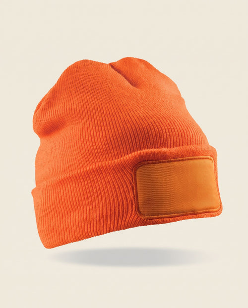 Bonnet à écusson coloris vifs – maille douce 310 g