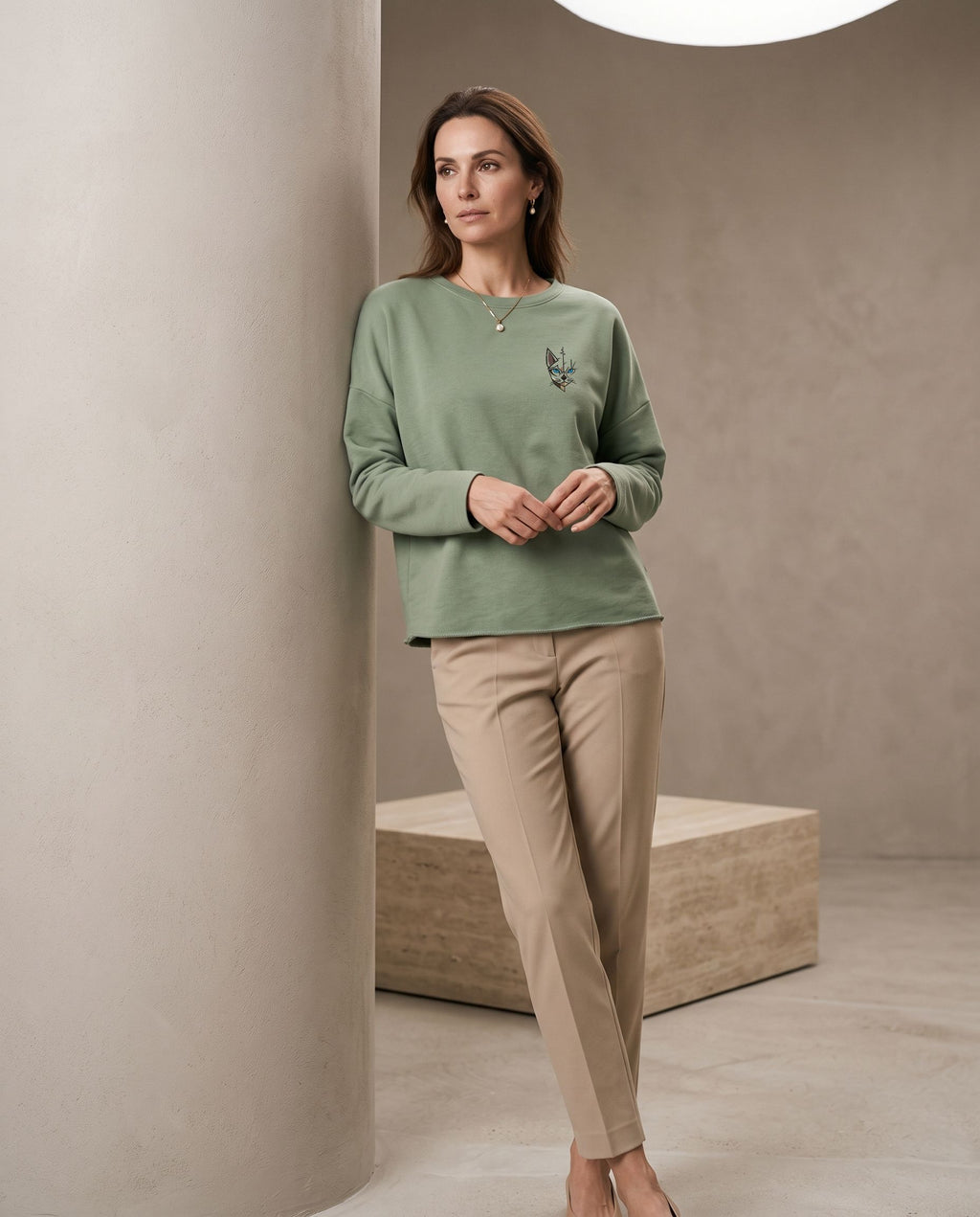 Sweat femme col rond coupe ample – coton 270 g