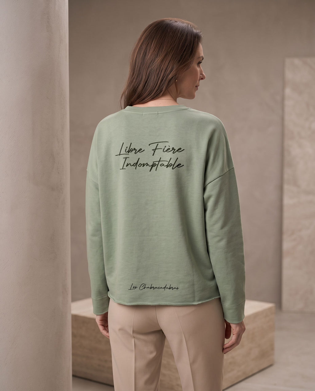 Sweat femme col rond coupe ample – coton 270 g