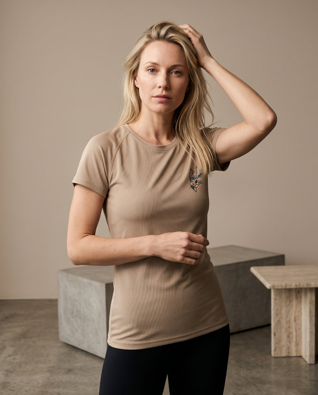 T-shirt de sport femme respirant – 140 g