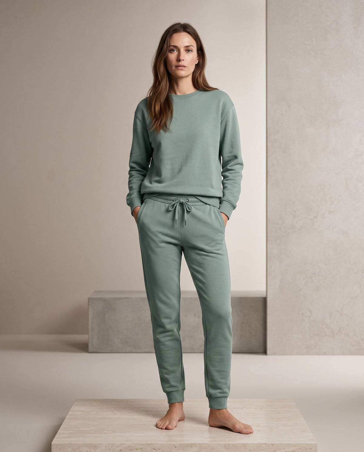 Jogging femme en coton bio 280 g – coupe décontractée